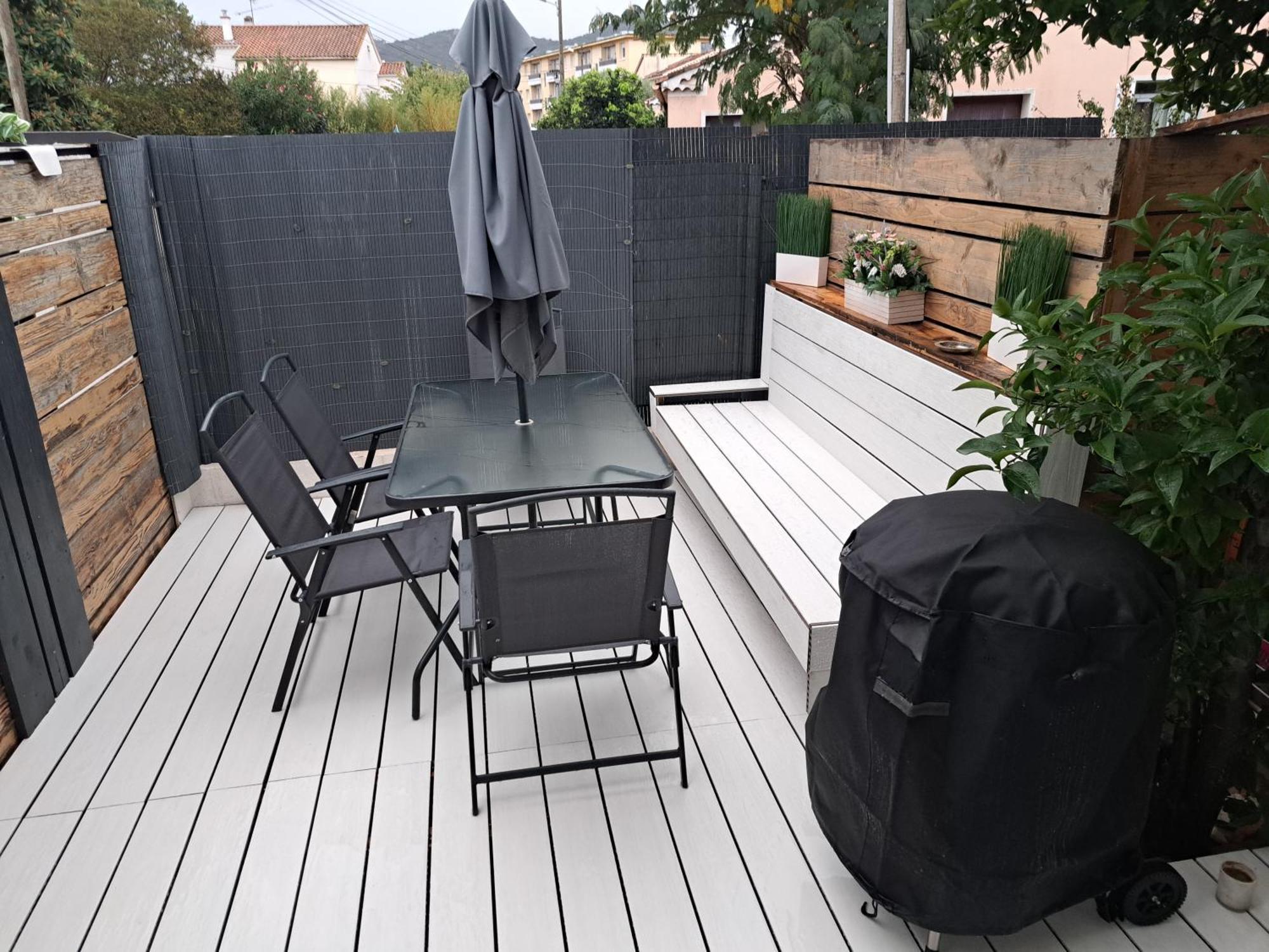 Seduisant Studio Avec Cour Privative La Crau Exterior foto